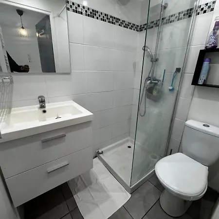דירה Fonctionnel A אמיינס